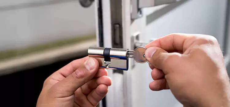 Emergency Locksmith for House Temple